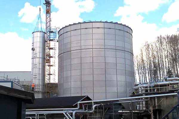 Balmoral stainless steel tanks
